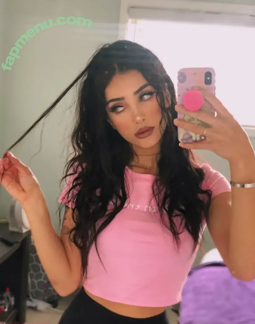 Rose Zara nude photo #0019 (cupofchaii / cupofchaiii / rose.zara)
