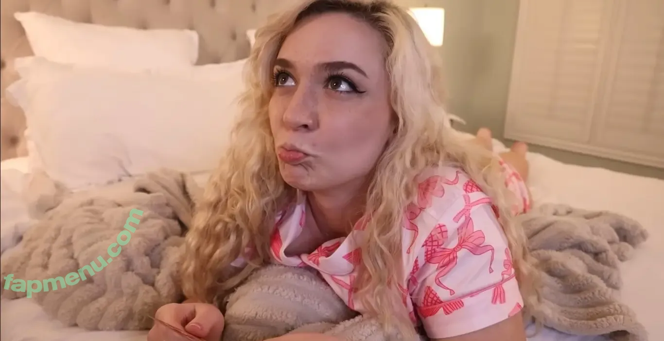RoseASMR nude photo #0001 (rose477 / roseasmrofficial)