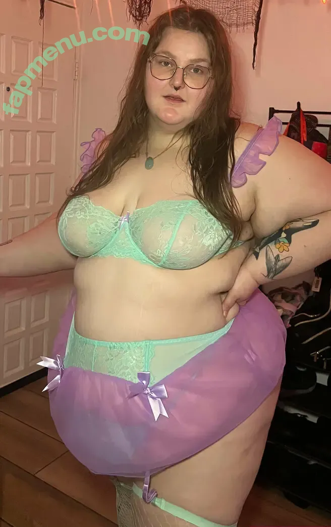 rosegoldbaby8 nude photo #0030 (rosegoldbaby8)