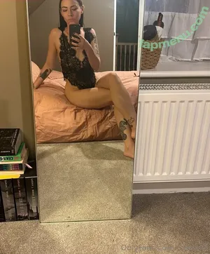 rosewild / rosewildfargo nude photo #0002