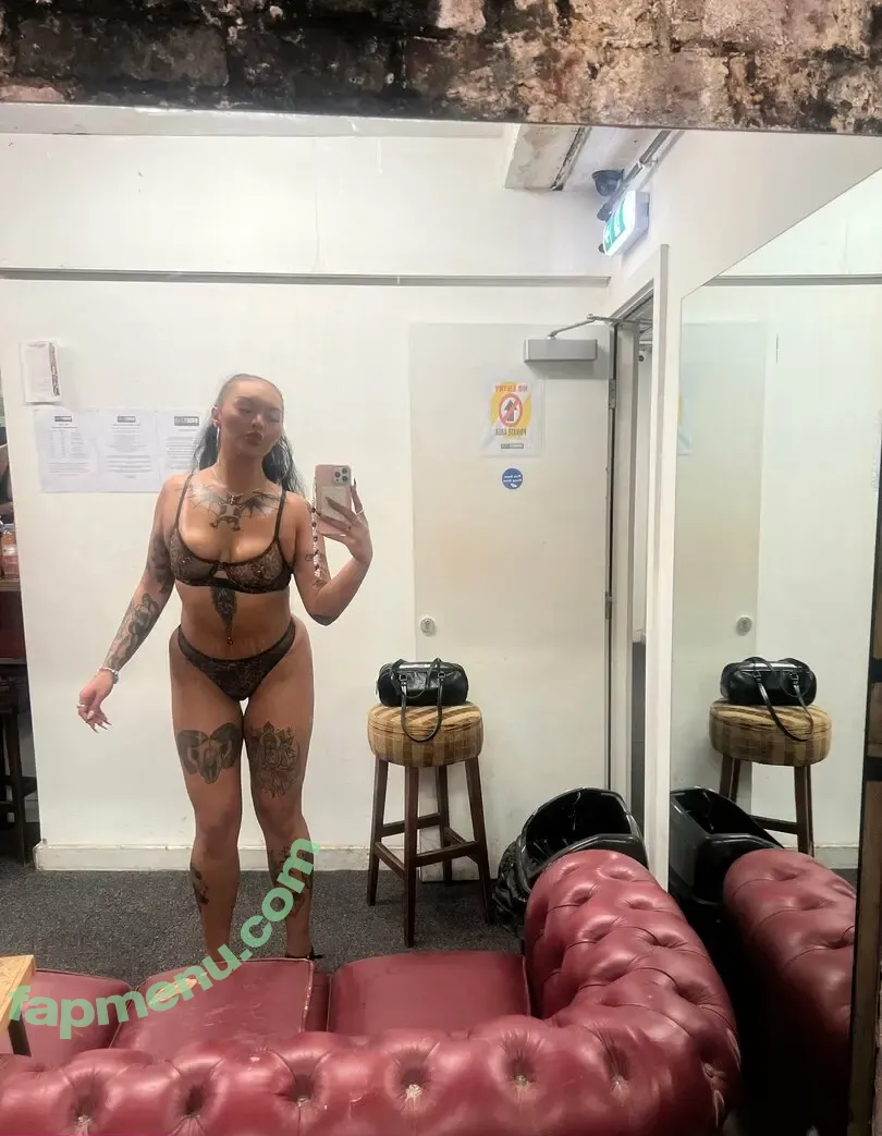 rosey_the_throaty nude photo #0034 (rosey_the_reader)