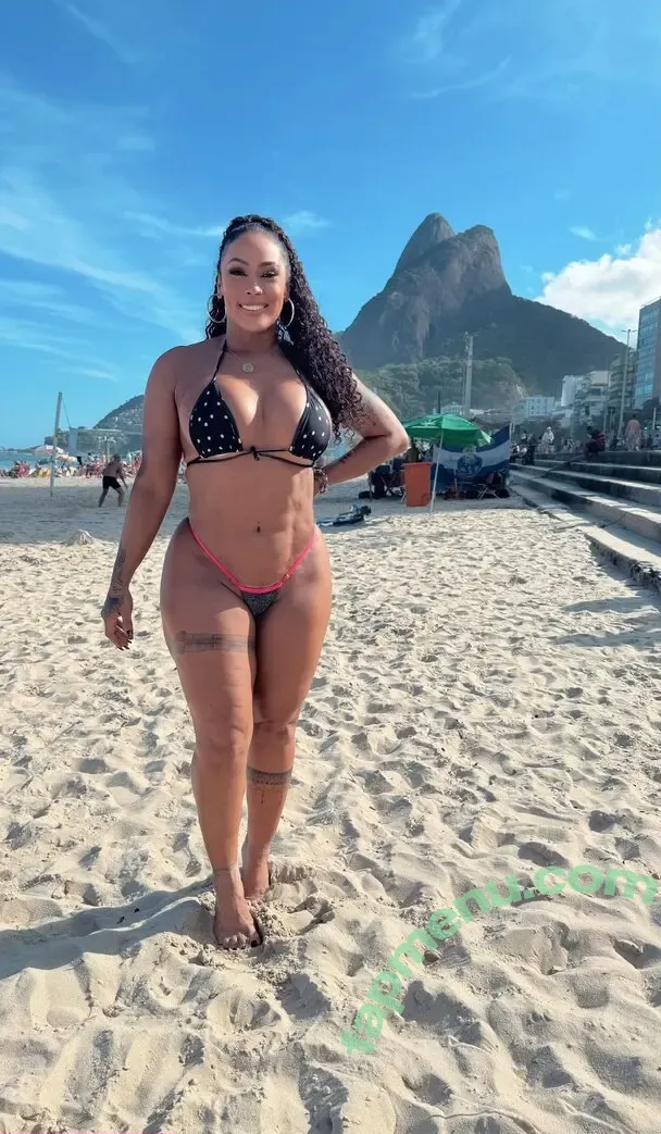 Rosiane Pinheiro nude photo #1589 (rosianepinheir / rosianepinheiro / rosypinheirotrans)