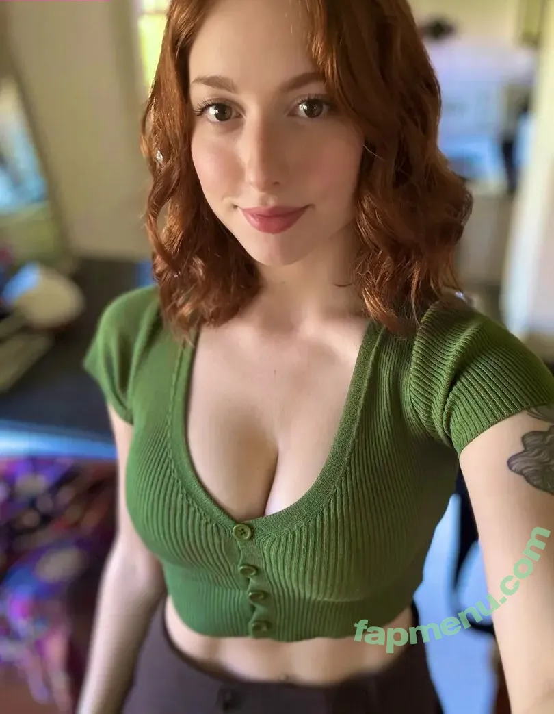 Rosie Fae nude photo #0232 (ChanceUnlikely659 / littleredrosie1 / rosiefae_doodle)