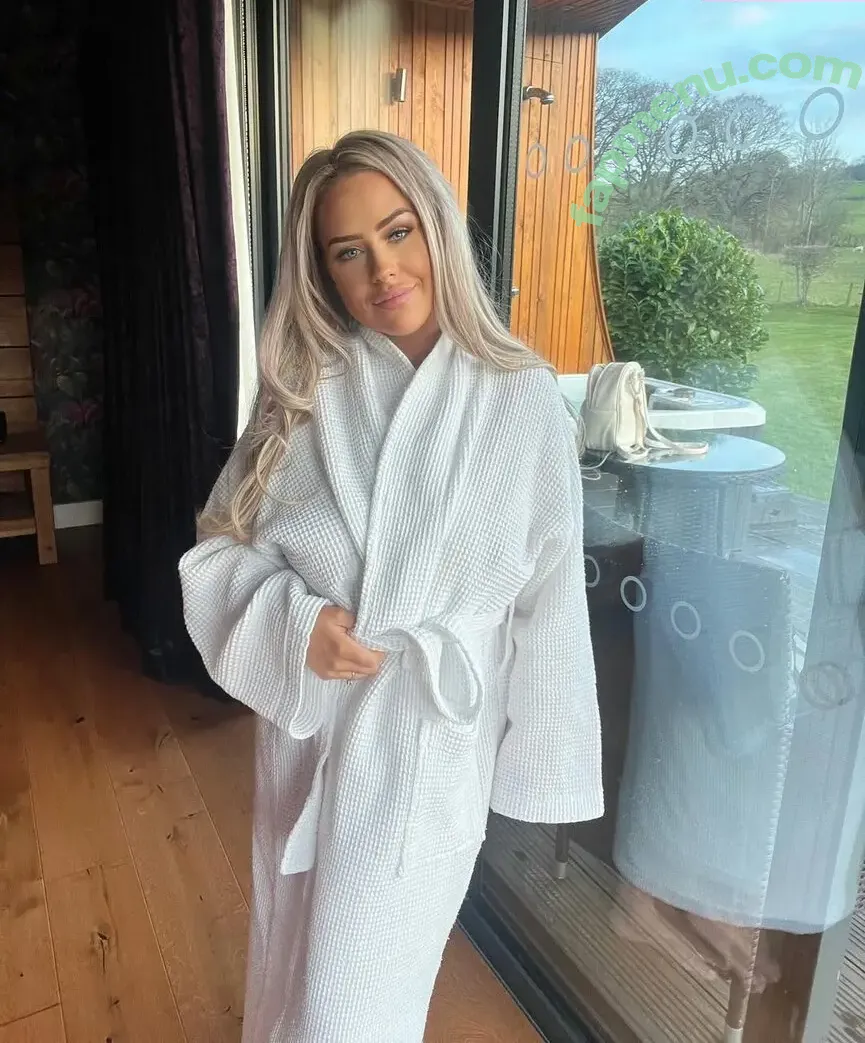 rosierendallx nude photo #0026 (rosie_rendallx)