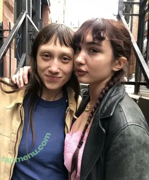 Rowan Blanchard / Simp Chat / rowanblanchard nude photo #1007