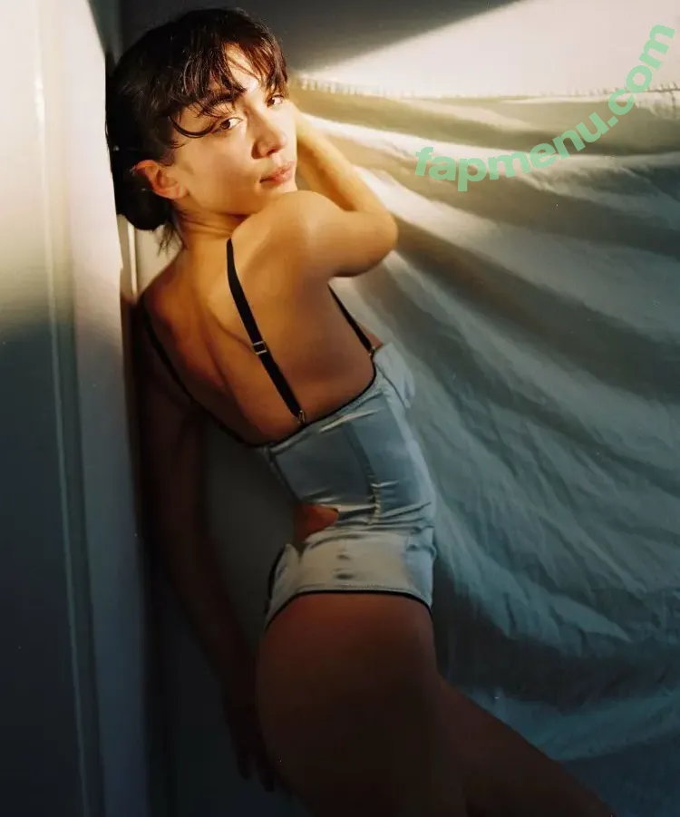 rowanblanchard nude photo #0017 (rowanblanchard)