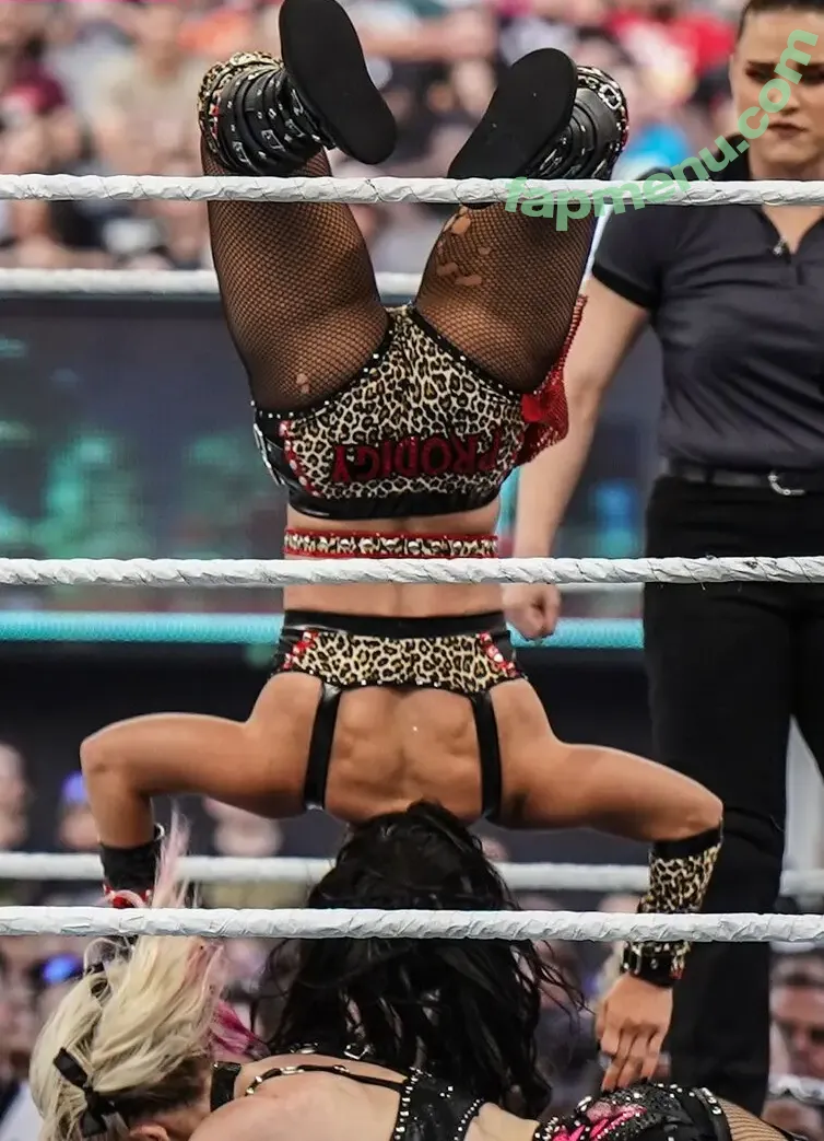 Roxanne Perez nude photo #0980 (Rok-C - WWE NXT / roxanne_wwe)