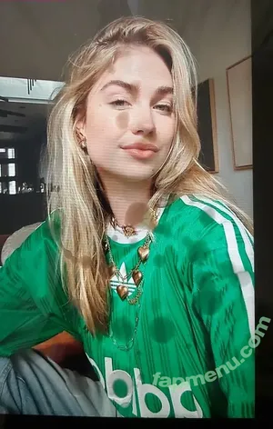  nude photo #0005