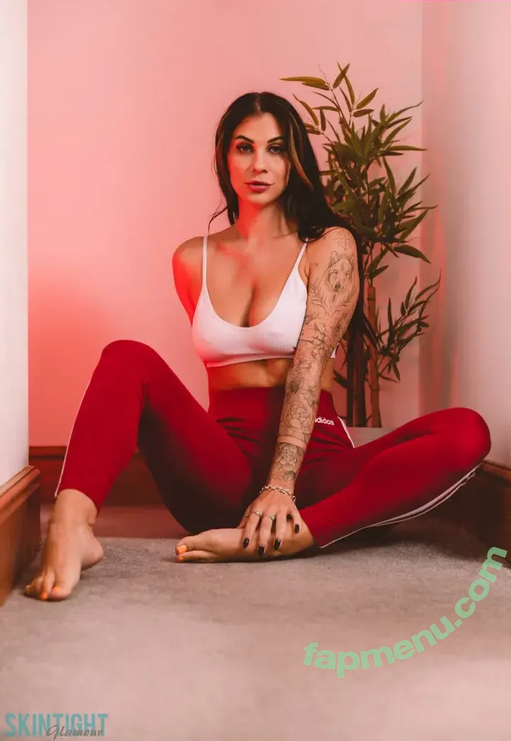 Roxy Light nude photo #0002 (Roxy Light)