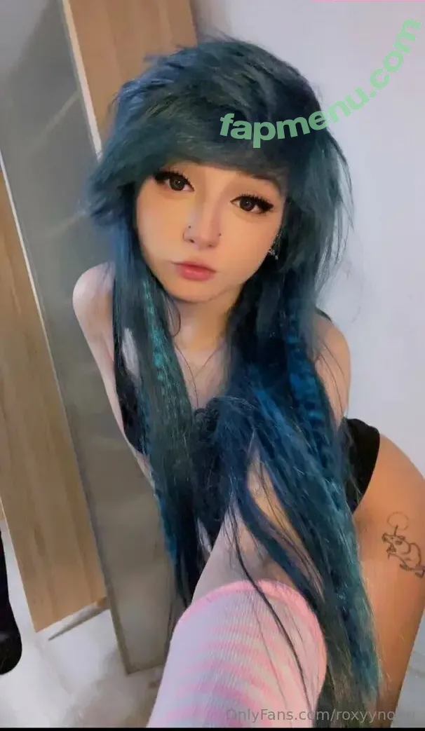 roxyynoirrr nude photo #0035 (roxyynoirrr)