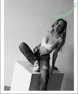 Róża Tomkiewicz / ratomkiewicz / tomkiewiczroza nude photo #0009