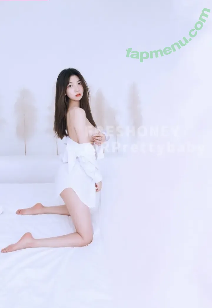 RPrettybaby nude photo #0116 (real_prettybaby)