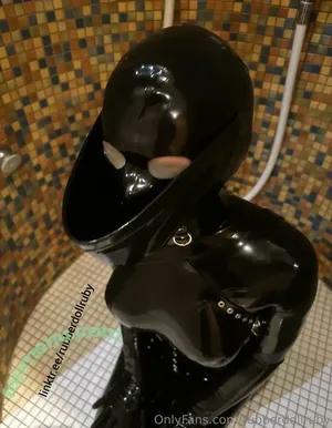 rubberdollruby / rubydoll_ nude photo #0025