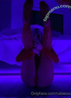  nude photo #0001
