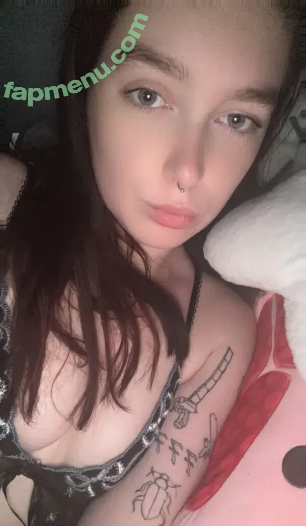 rubyscherryx nude photo #0010 (rubychwrry)