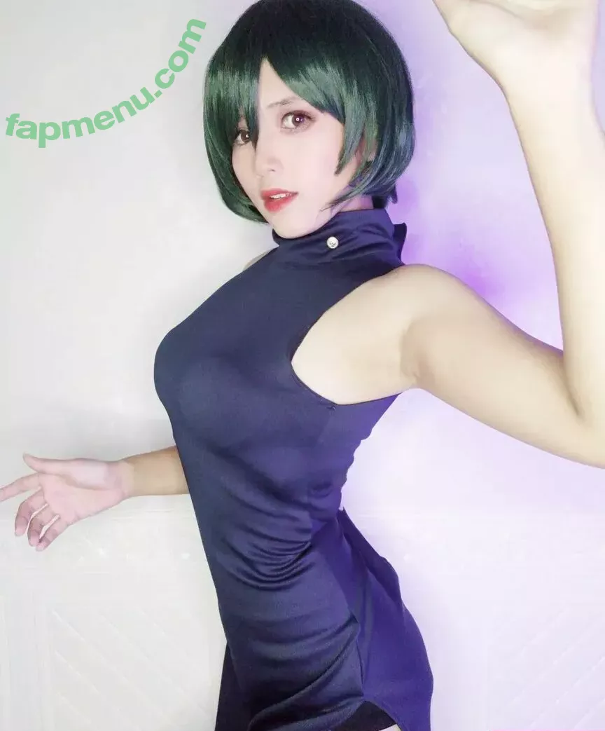 Rue.cosplayer nude photo #0028 (bruejeria / cos_rue)