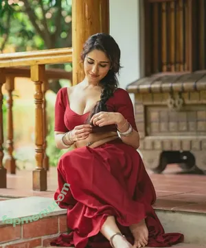 Ruhani Sharma / ruhanisharma94 nude photo #0001