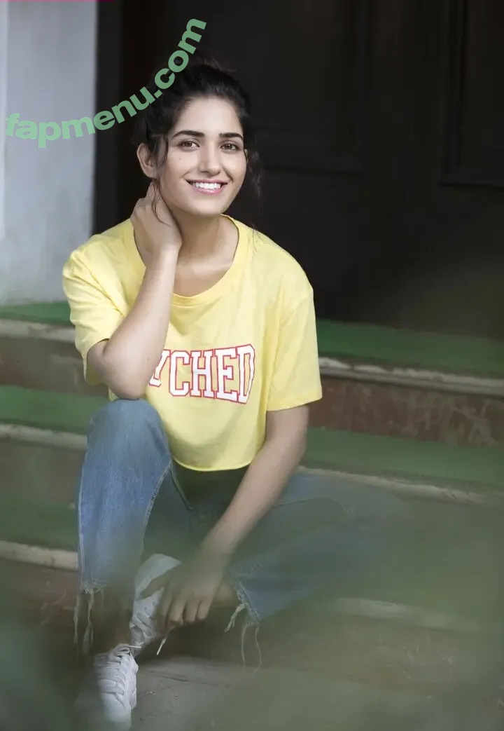 Ruhani Sharma nude photo #0020 (ruhanisharma94)