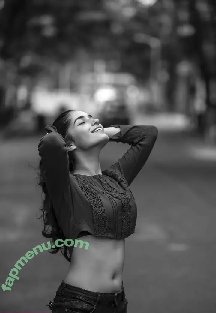 Ruhani Sharma nude photo #0028 (ruhanisharma94)