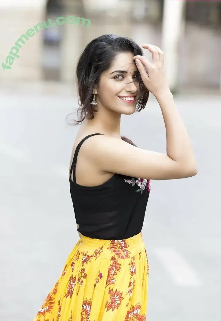 Ruhani Sharma nude photo #0031 (ruhanisharma94)