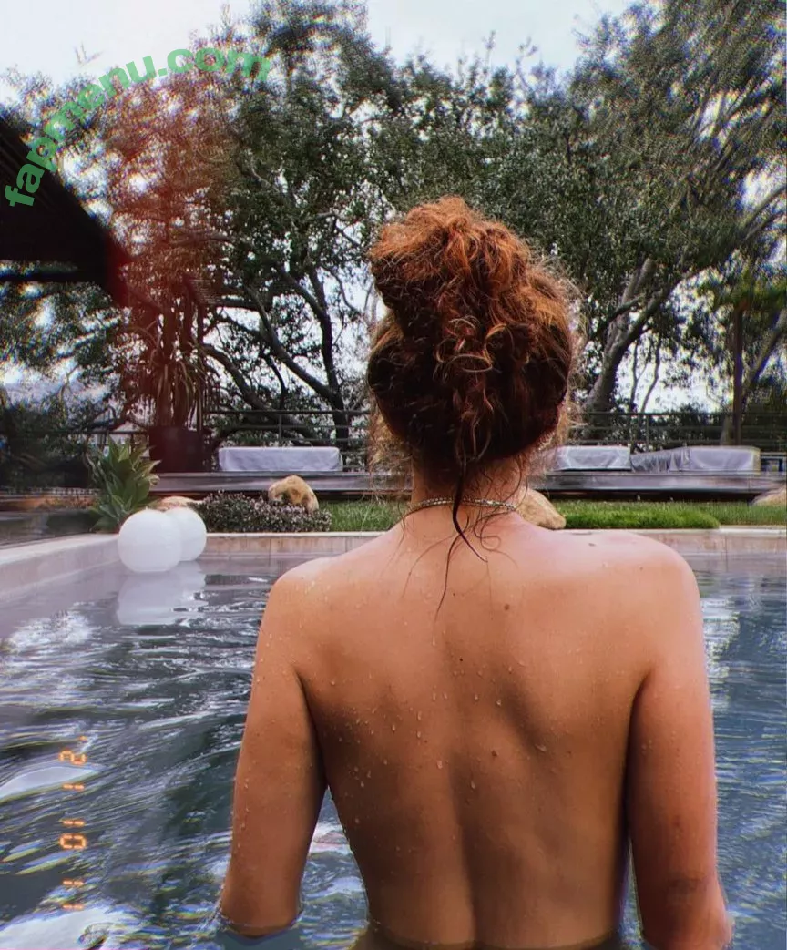 Rumer Willis nude photo #0021 (RumerWillis / therue)