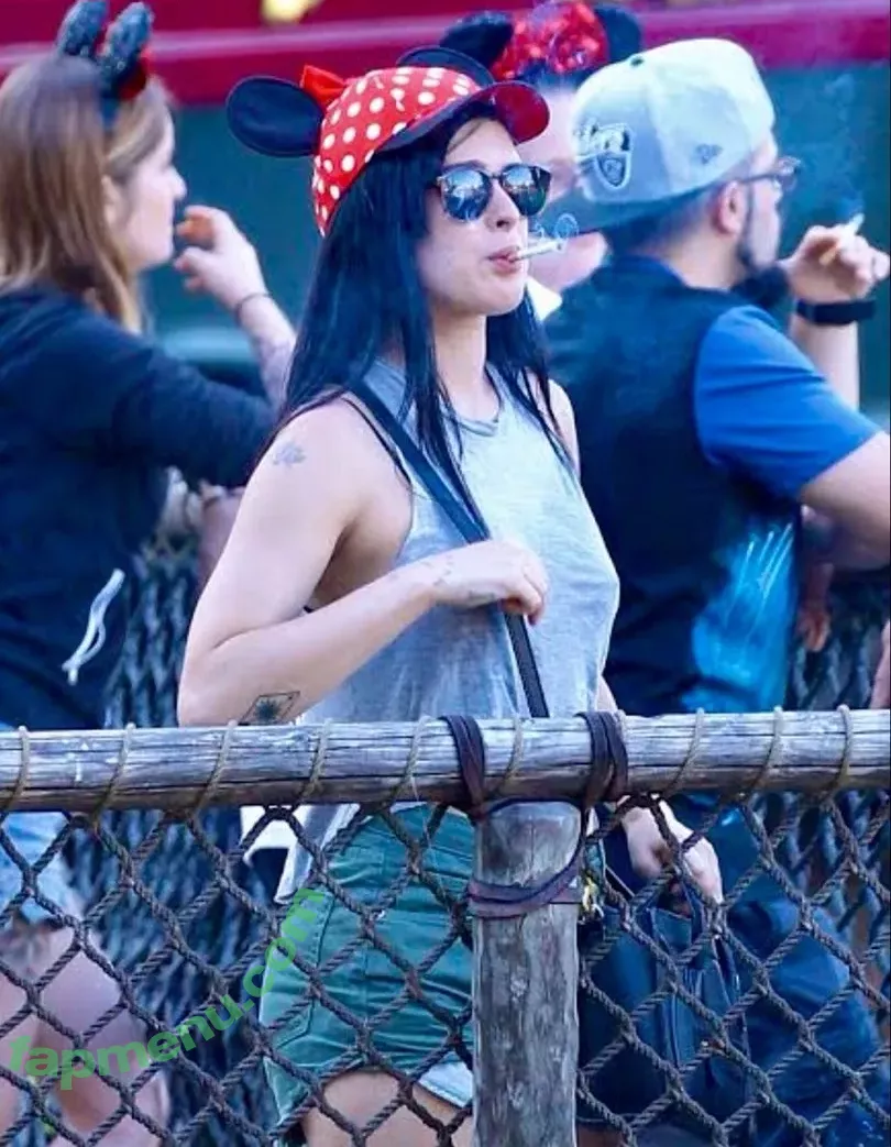 Rumer Willis nude photo #0074 (RumerWillis / therue)