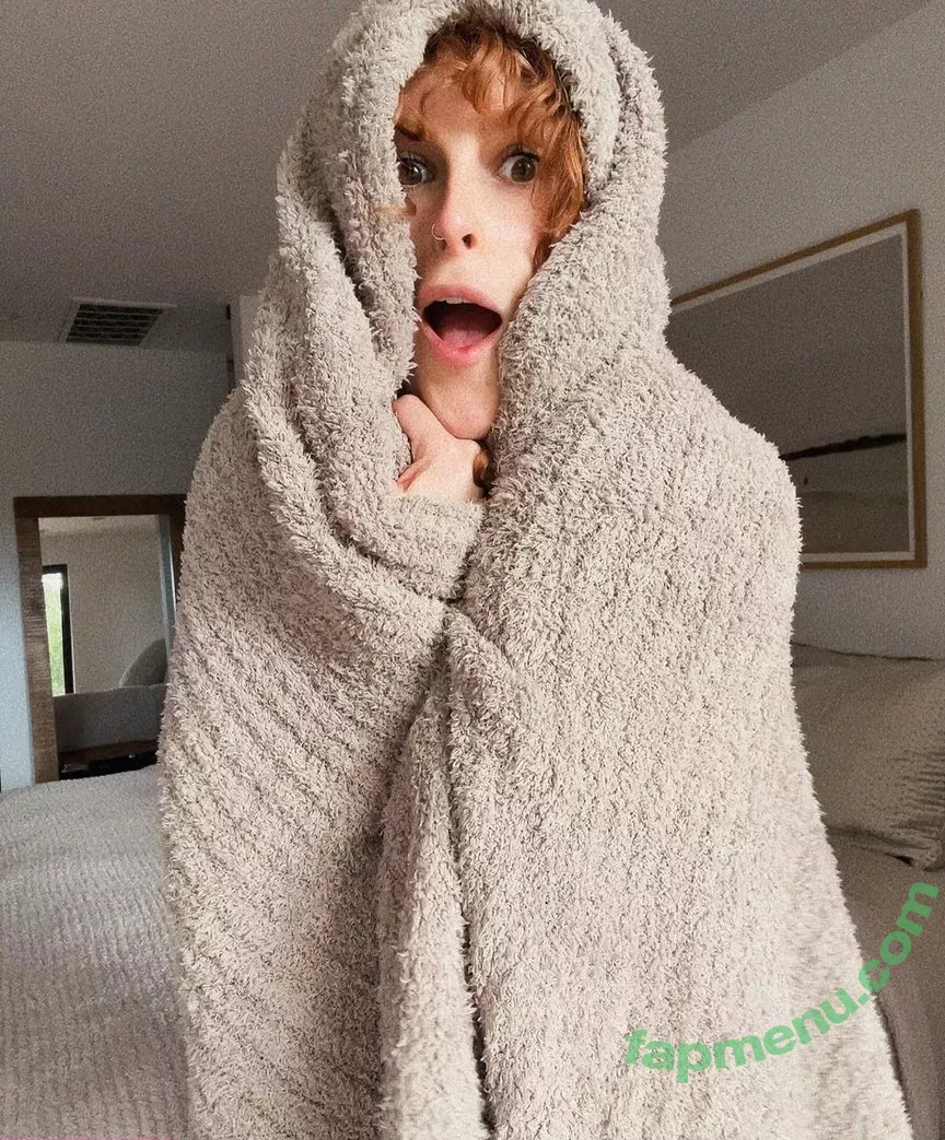 Rumer Willis nude photo #0119 (RumerWillis / therue)