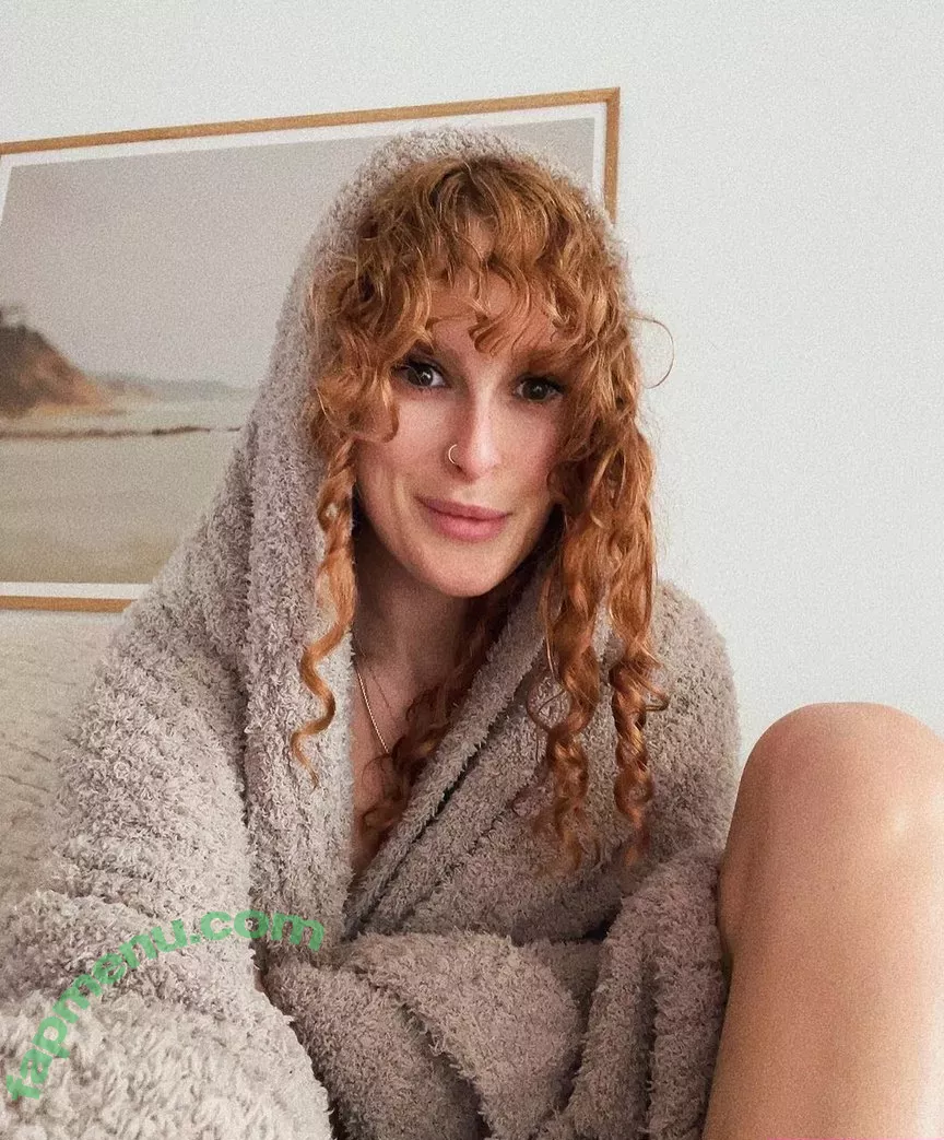 Rumer Willis nude photo #0120 (RumerWillis / therue)