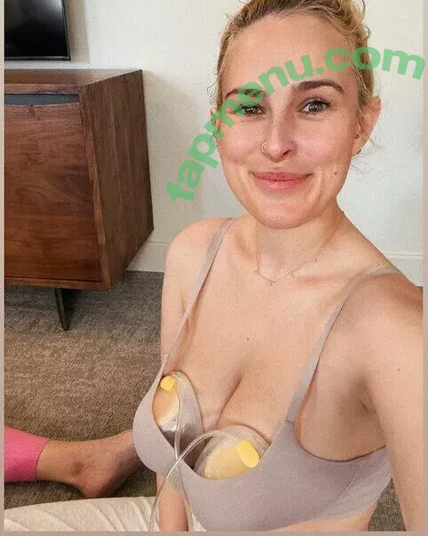 Rumer Willis nude photo #0214 (RumerWillis / therue)