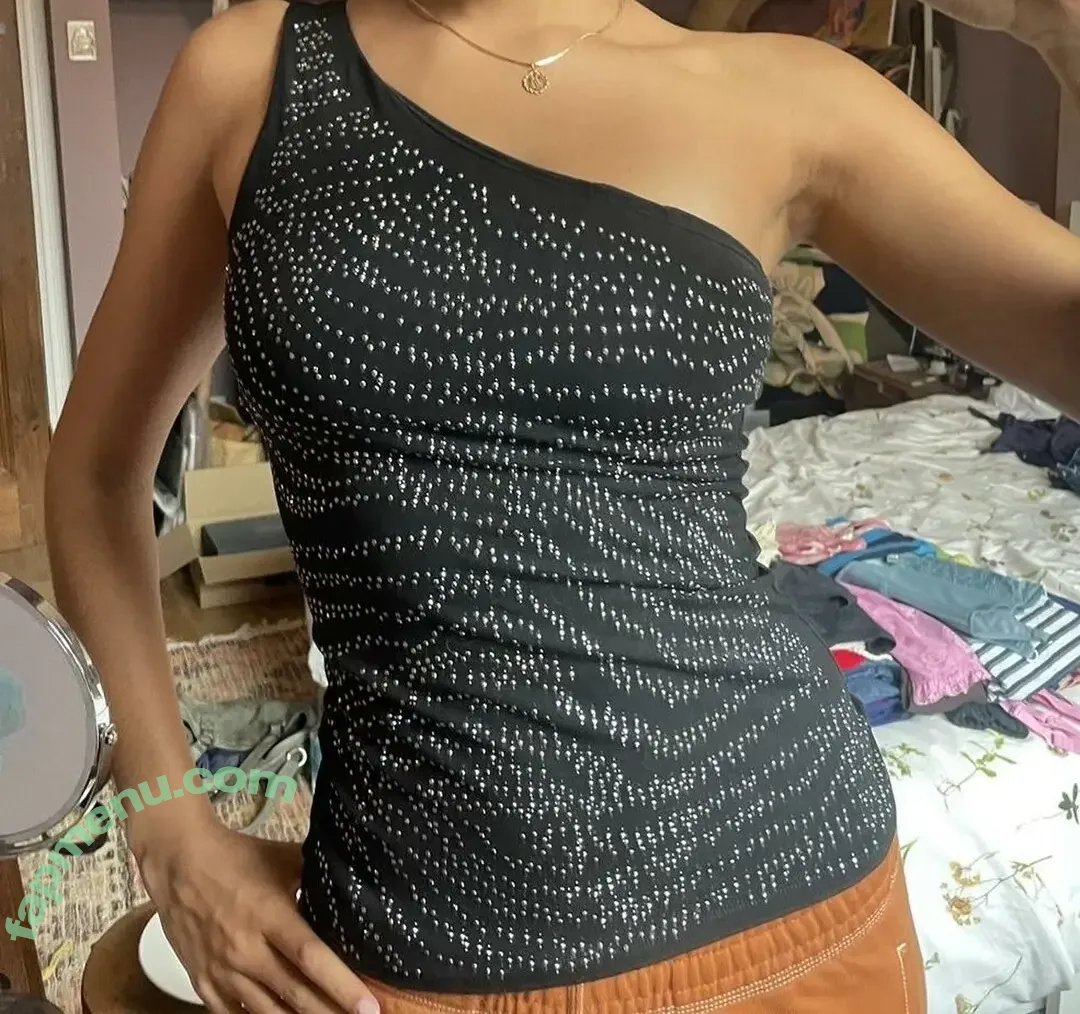 Rupa Burn nude photo #0032 (rupaburn)