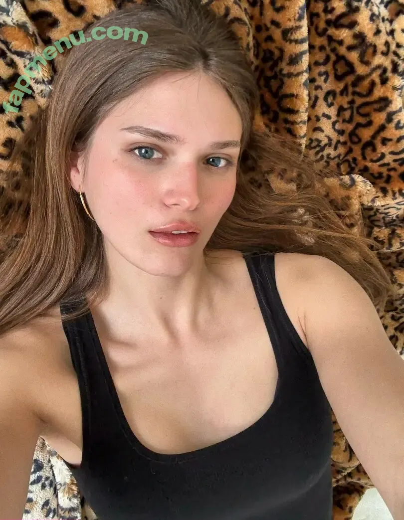 ruslanalux nude photo #0004 (nala.tgrrl)