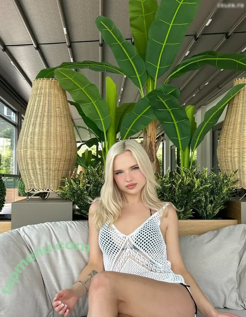Russianlucy nude photo #0004 (lucyyanarussian)