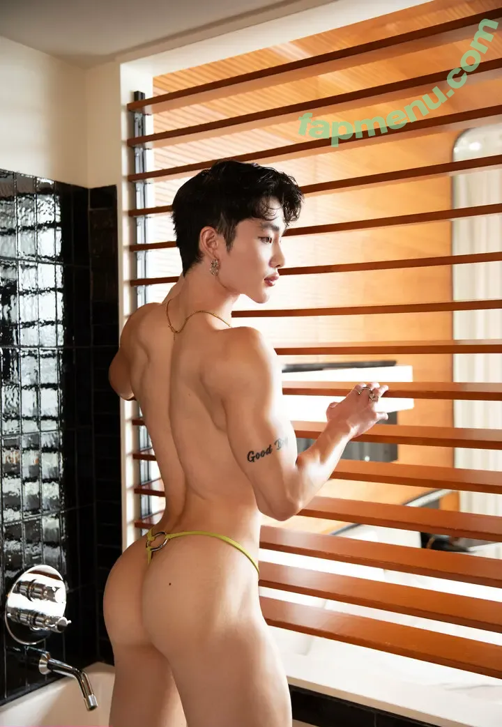 rxfunaccount nude photo #0025 (iampxrx_)