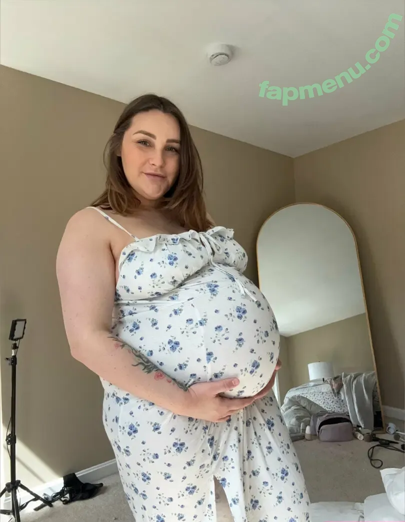 ryliehaze nude photo #0048 (theryliehaze)