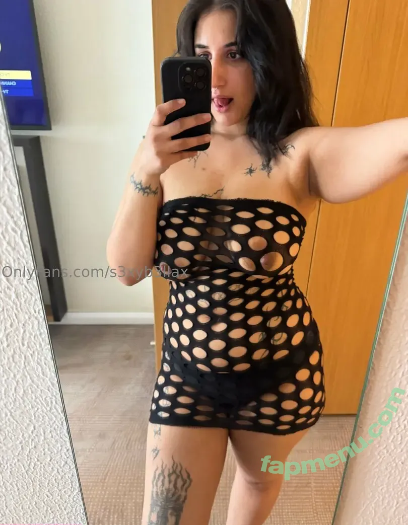 s3xyb3llax nude photo #0023 (s3xyb3llax)