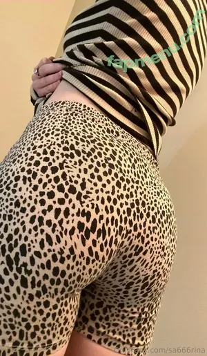  nude photo #0004