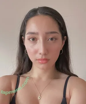  nude photo #0004
