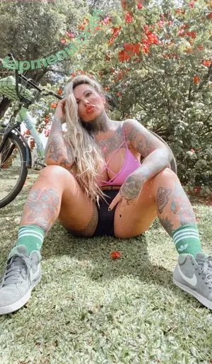 Sabrina Boing Boing / sabrinaboingboingoficial nude photo #0252