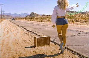 Sabrina Carpenter / sabrinacarpenter nude photo #5736