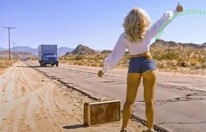 Sabrina Carpenter / sabrinacarpenter nude photo #5738