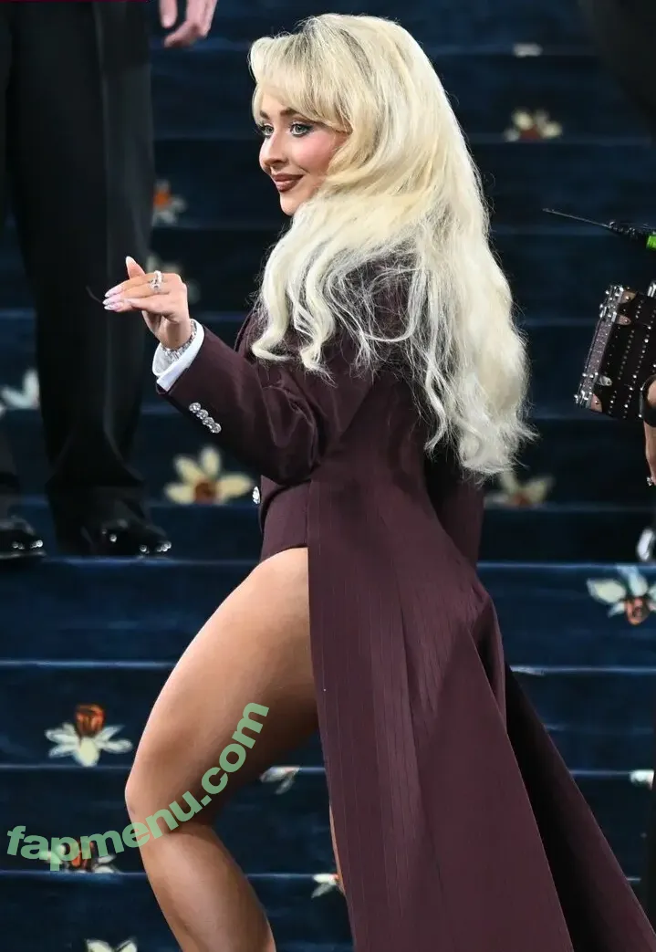 Sabrina Carpenter nude photo #5638 (sabrinacarpenter)