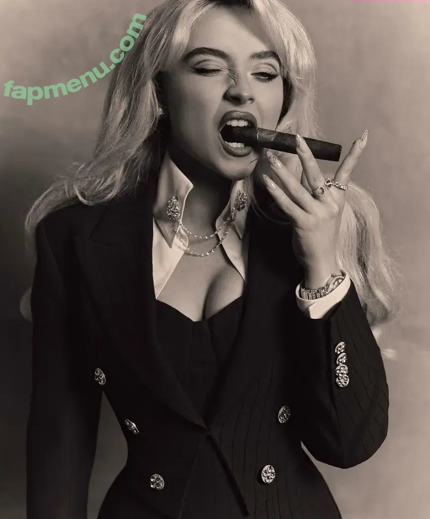 Sabrina Carpenter nude photo #5661 (sabrinacarpenter)