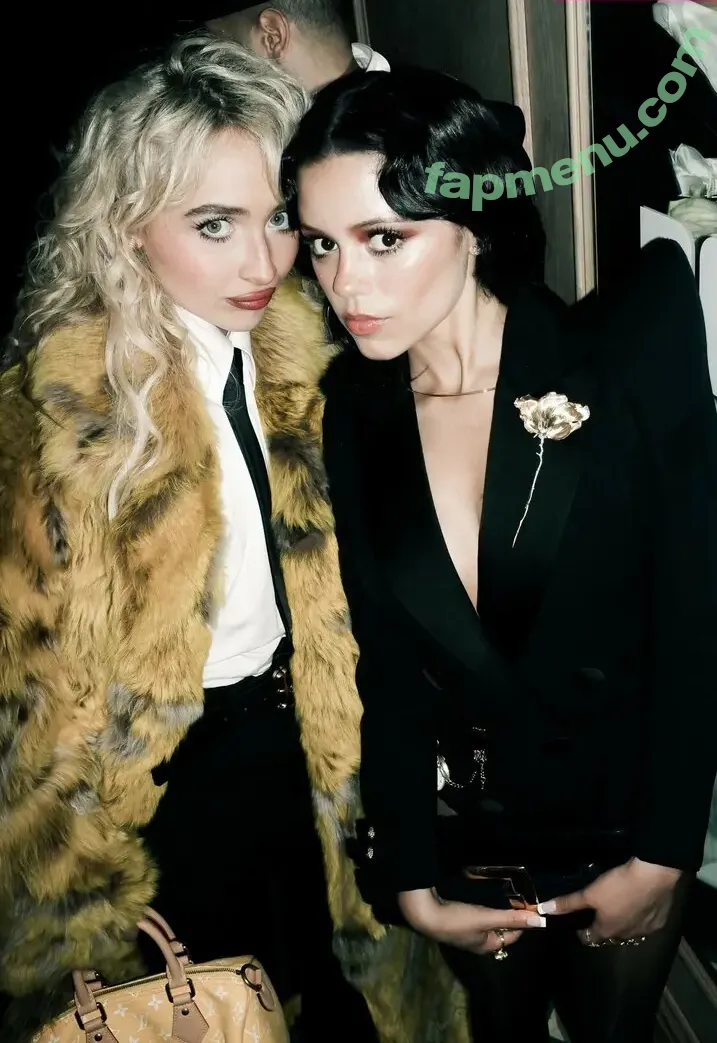 Sabrina Carpenter nude photo #5678 (sabrinacarpenter)