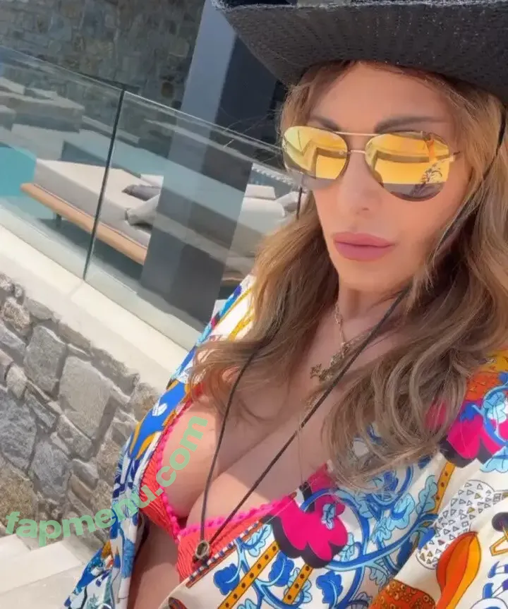 Sabrina Salerno nude photo #3136 (sabrinasalernofficial)