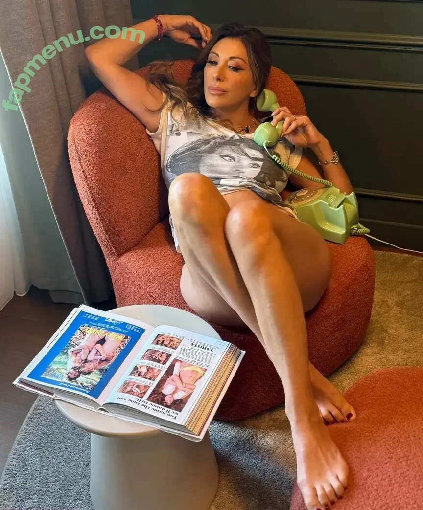 Sabrina Salerno nude photo #3151 (sabrinasalernofficial)