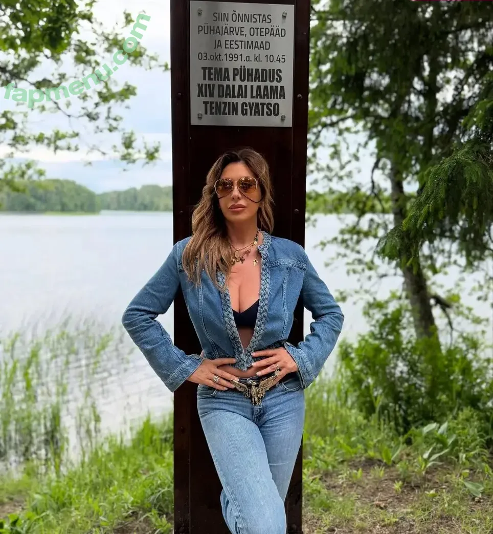 Sabrina Salerno nude photo #3160 (sabrinasalernofficial)