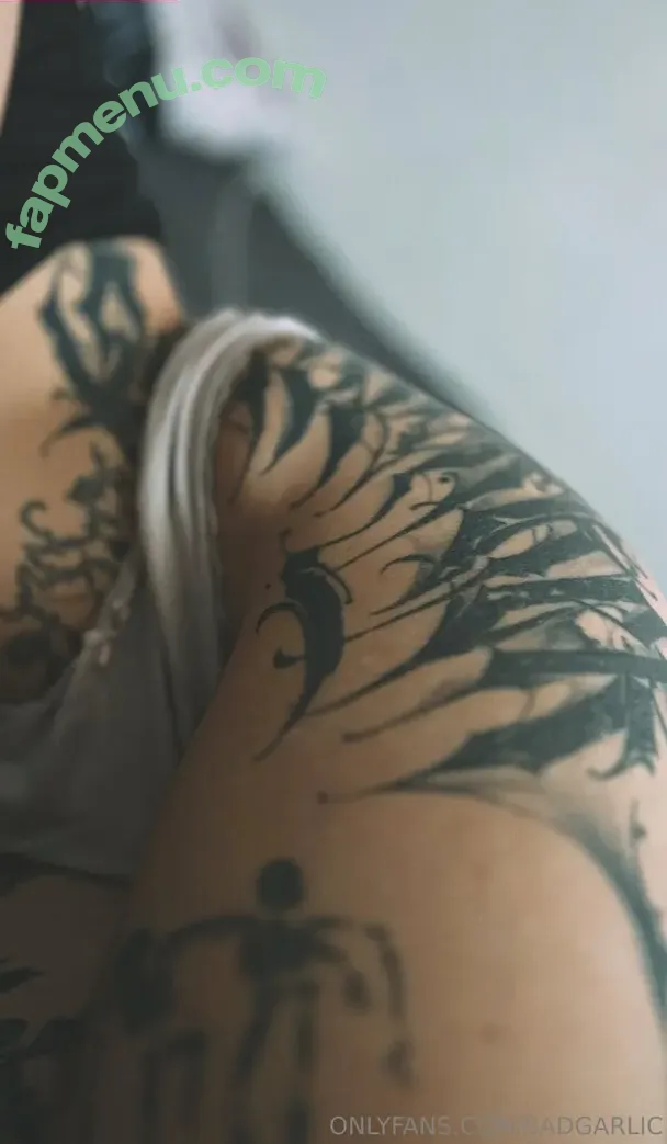 sadgarlic nude photo #0030 (sadgarlic)
