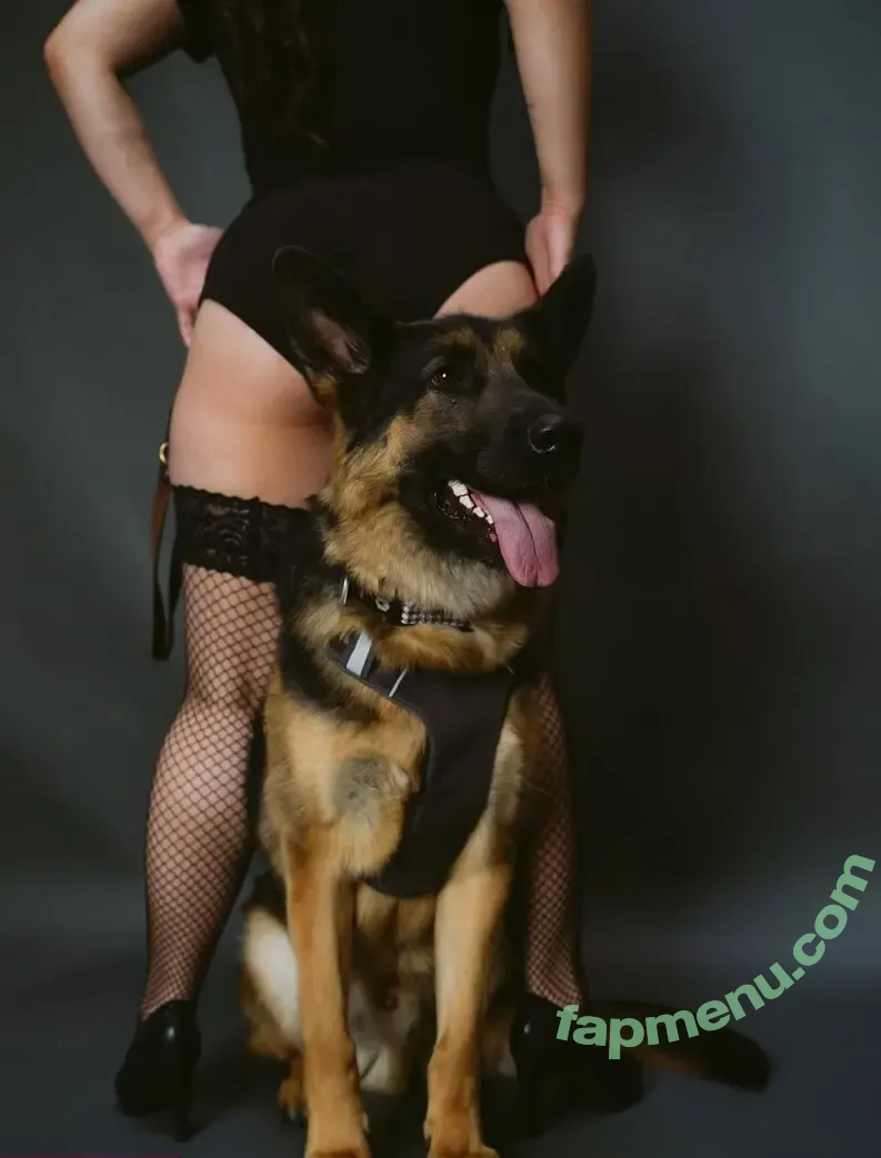 Sadi The Blind Lady nude photo #0133 (SaditheBlindLady / sadi.theblindlady)