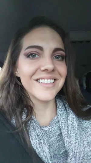 sadieholmesxxx / sillysadieholmes nude photo #0011