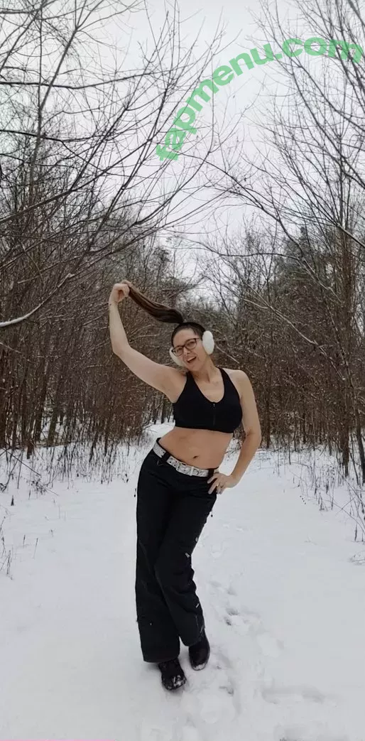 sadieholmesxxx nude photo #0007 (sillysadieholmes)